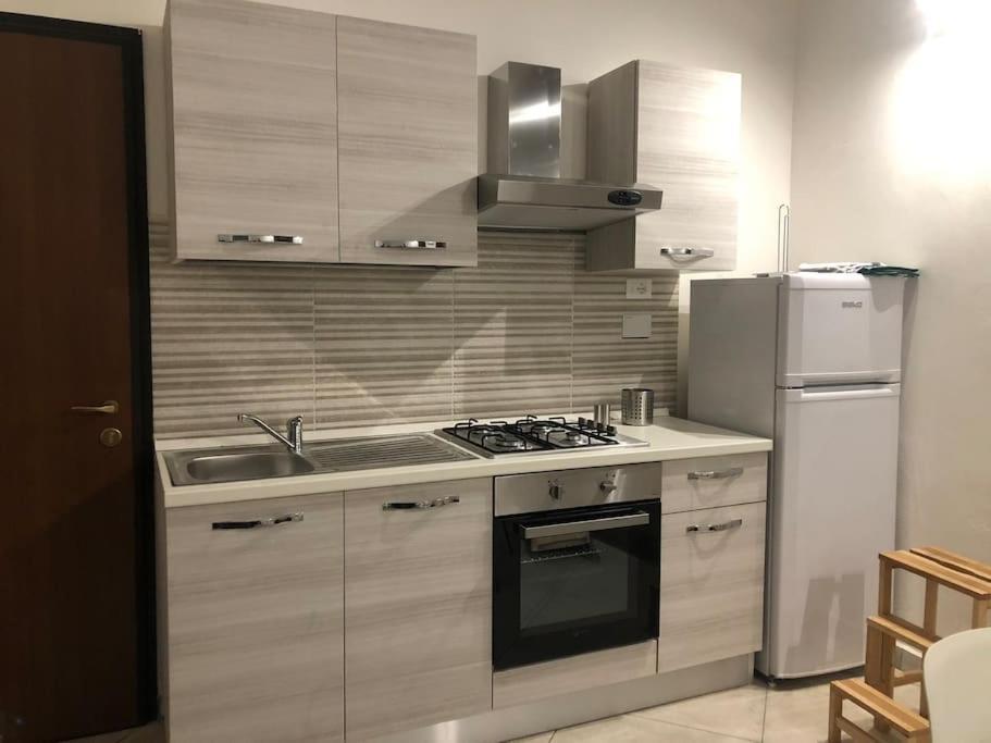 Brand New Apartment ฟลอเรนซ์ ภายนอก รูปภาพ